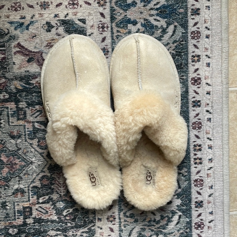 Ugg Scuffette II Water-Resistant Slipper size 10 color ivory brand new NWOT
